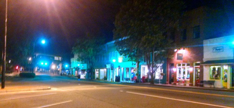 Main Street Davidson NC. (©2015 David Boraks)