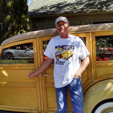Tom Cotter with his 1939 Ford Woody Wagon at the 2015 Woody Party. (David Boraks photo)