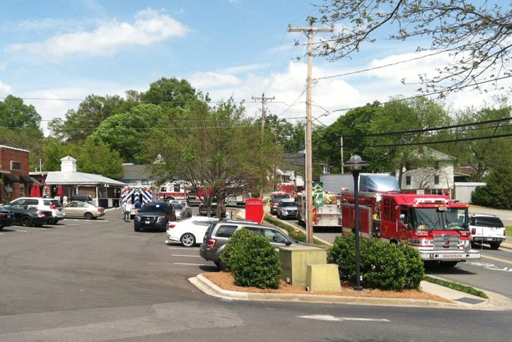 042116 RestaurantX-scene